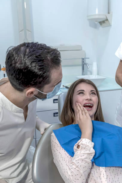 Best Emergency Treatment for Dental Infections or Abscesses in Oswego, IL